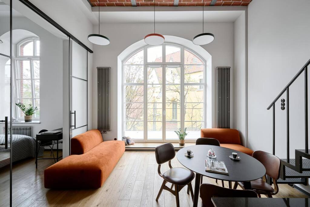 Apartmán Loft Industrialny Przy Bulwarze Staromiejskim Vratislav Exteriér fotografie