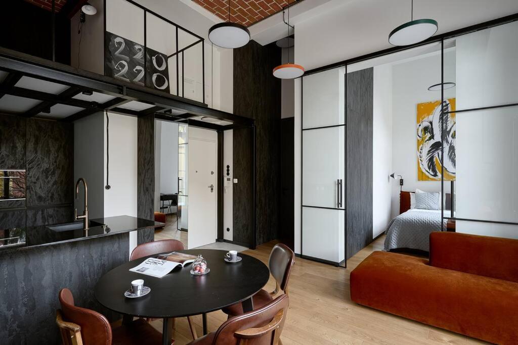Apartmán Loft Industrialny Przy Bulwarze Staromiejskim Vratislav Exteriér fotografie